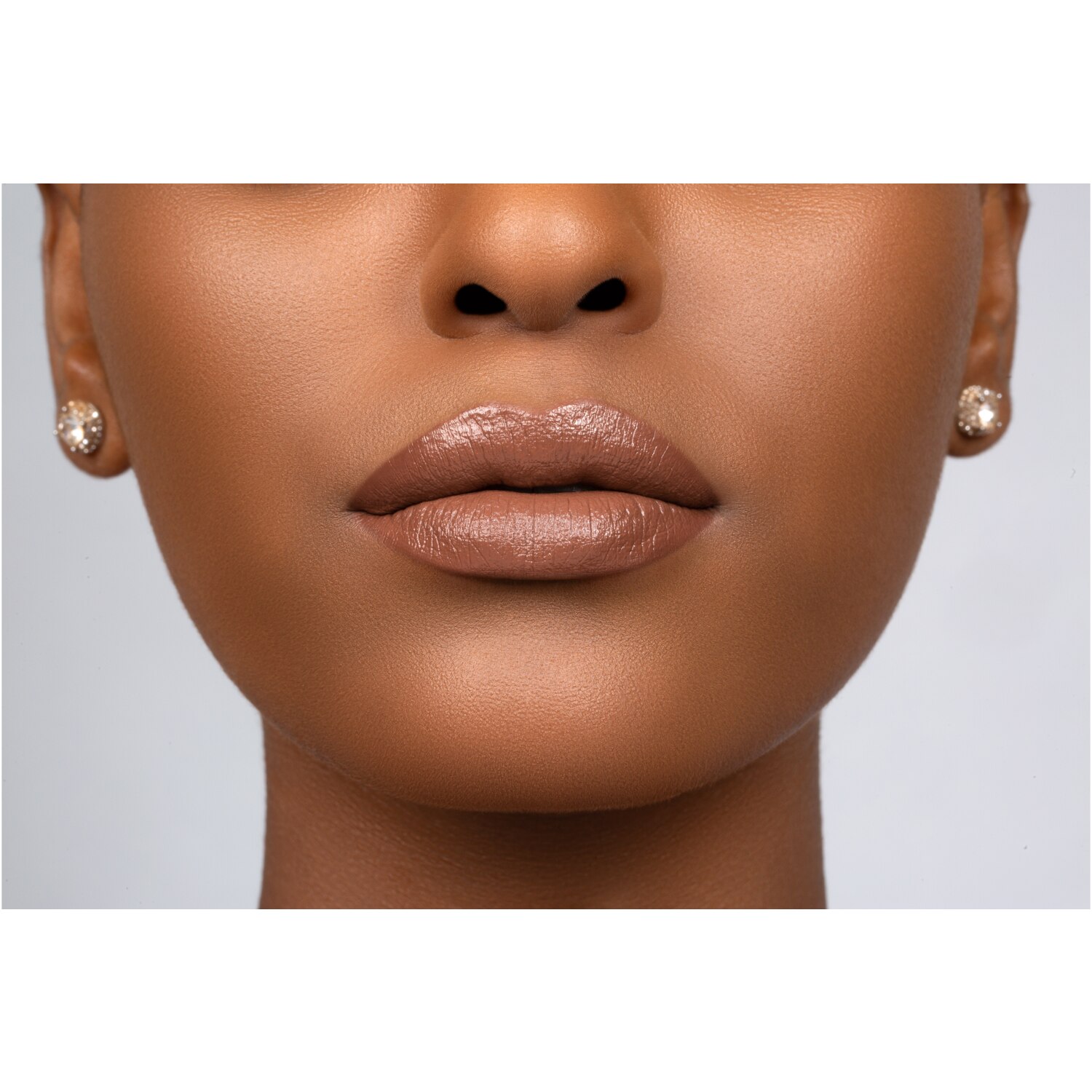 I NEED A NUDE LIP CRAYON (L&Aacute;PIZ MATE PARA LABIOS)